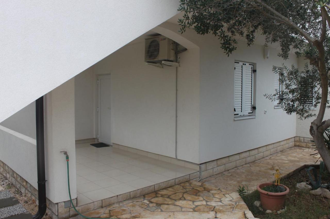 Summer House In Novalja Exterior foto